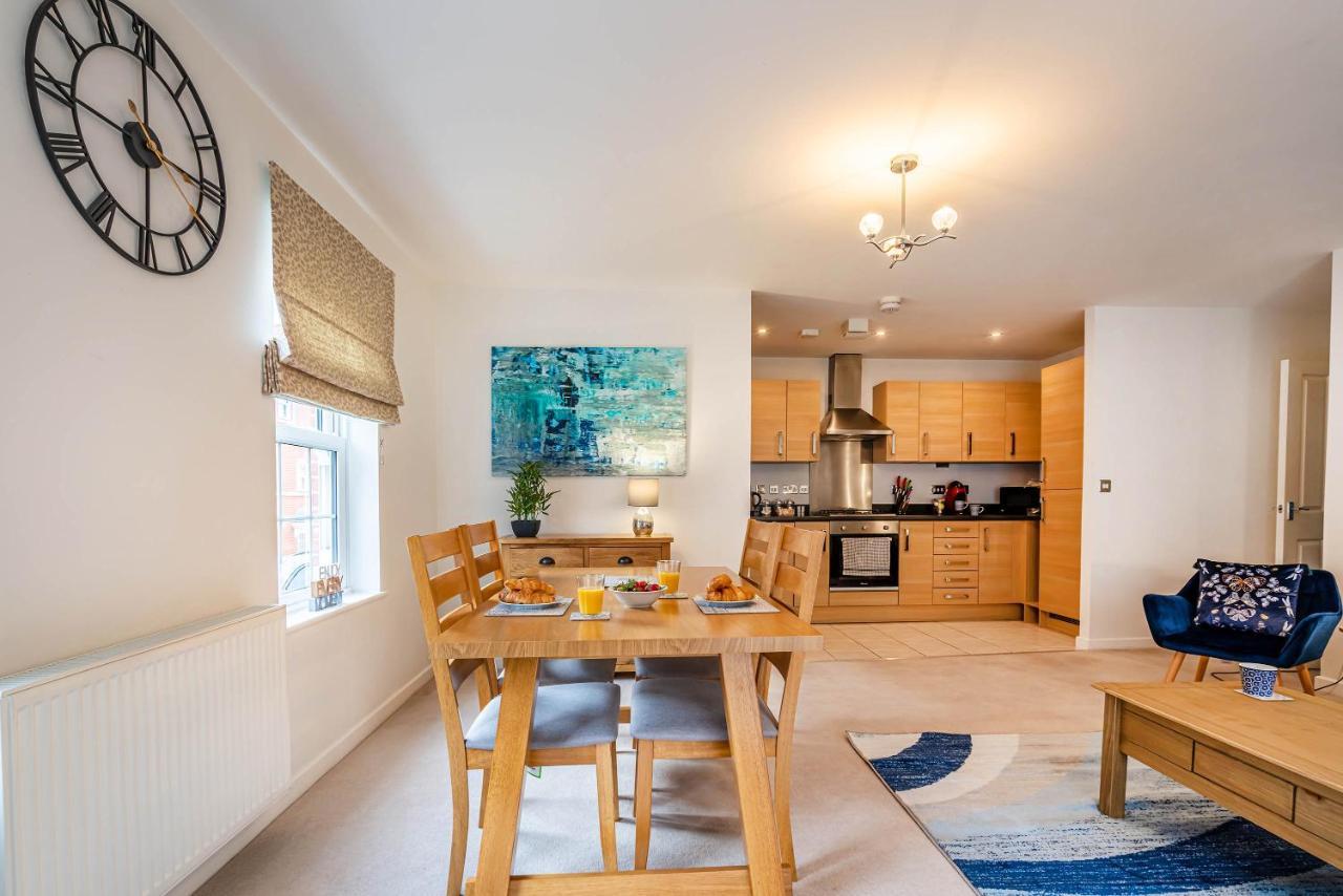 The Augustine - Modern Two Bed Ground Floor Apartment With Parking Cantorbéry Extérieur photo